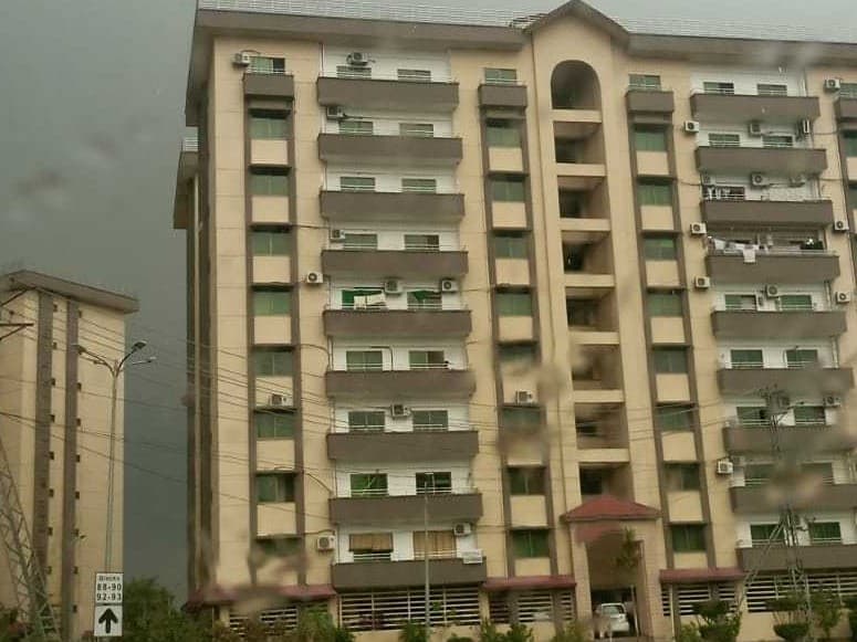 10 Marla Flat / Apartment in Askari XI